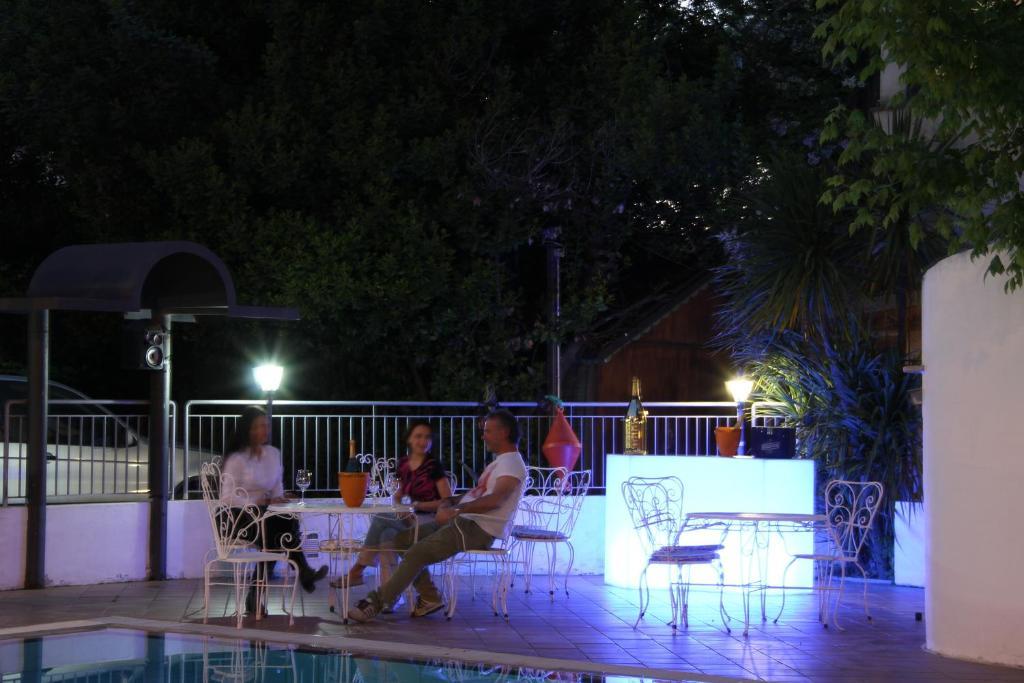 Hotel Mehari Riccione Exteriör bild